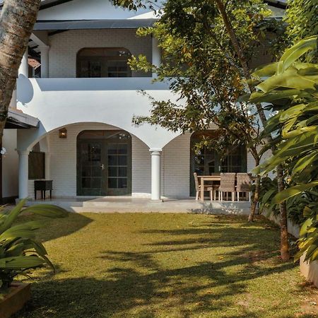 Villa Republic, Bentota Aluthgama Extérieur photo